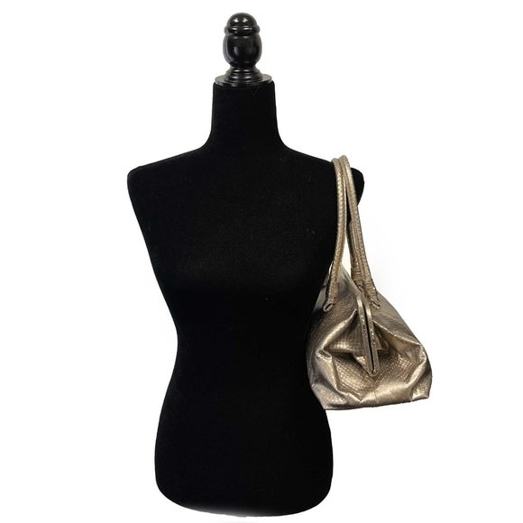 Bottega Veneta - Silver Iridescent Python Skin Top Handle Shoulder Bag - Picture 8 of 16